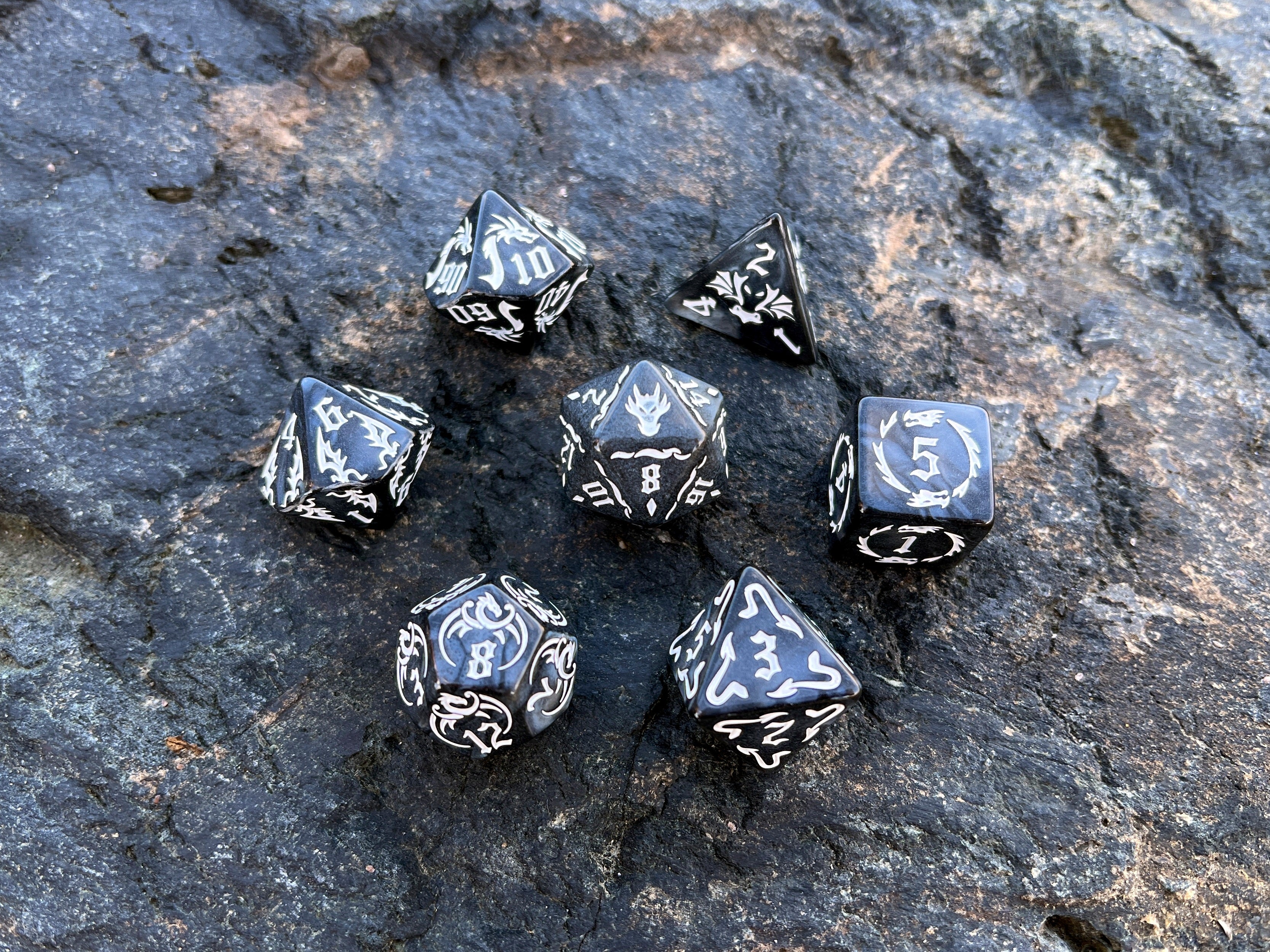 Black White "Black Dragon" DnD 7 Polyhedral Dice Set in Potion Flask