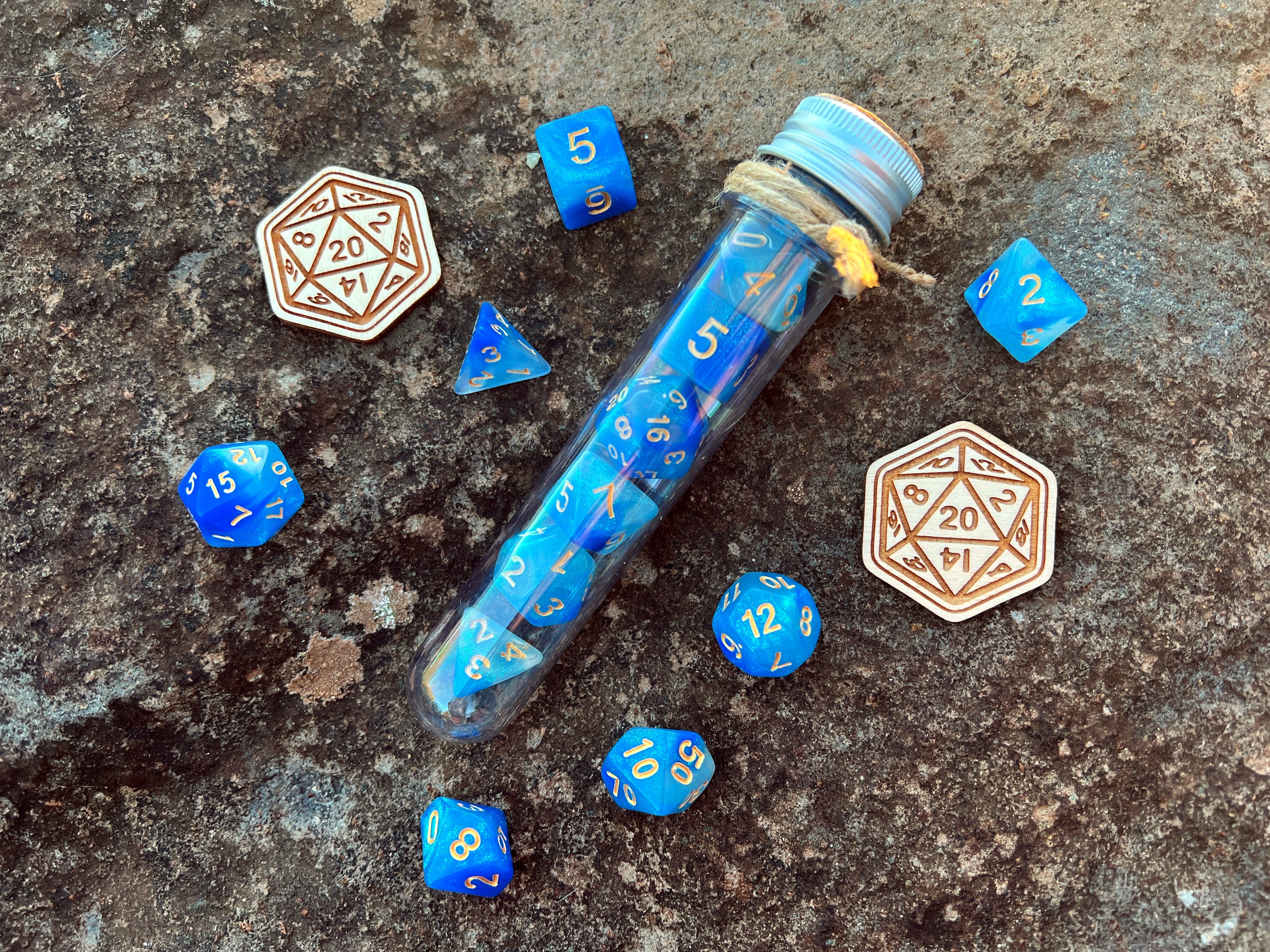 Shimmer Blue White "Moon Stone" DnD 7 Polyhedral Dice Set in Potion Flask