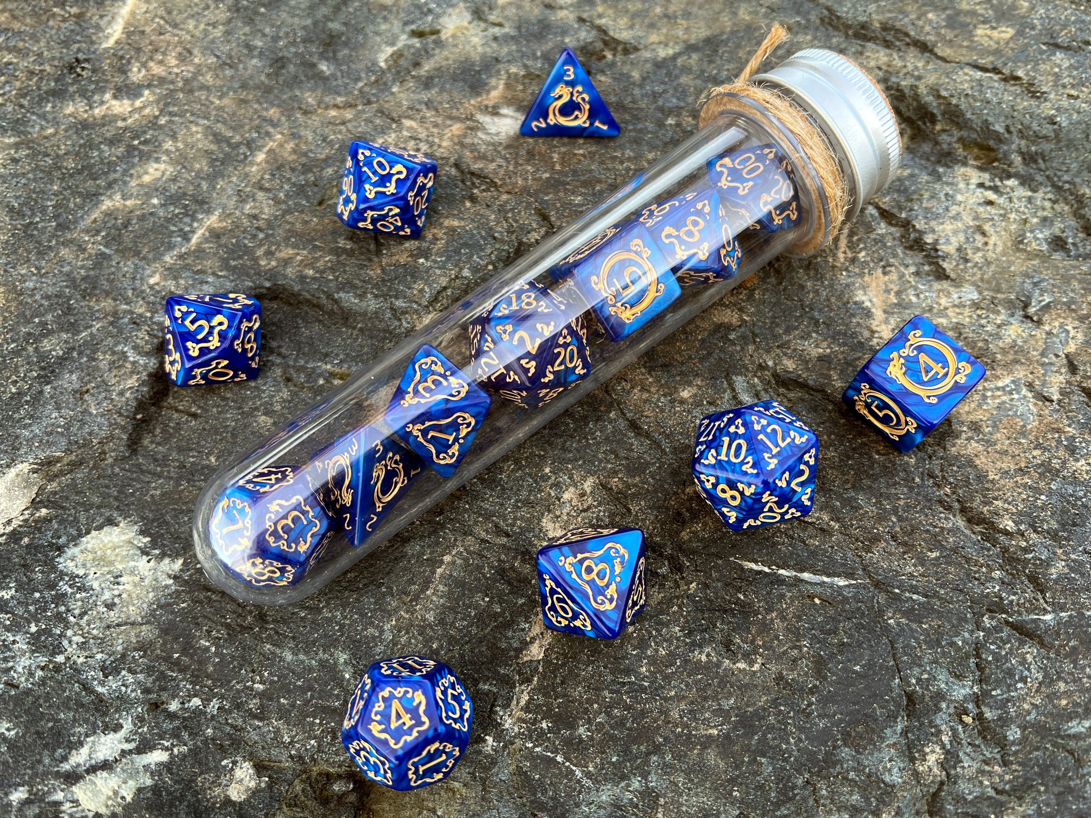 DnD 7 Polyhedral Dice Set in Potion Flask "Tales of Elements" Collection
