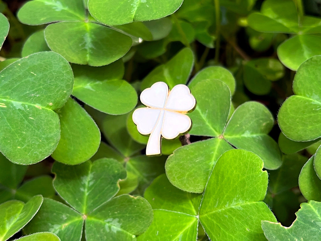 4 Leaf White Clover DnD Enamel Pin