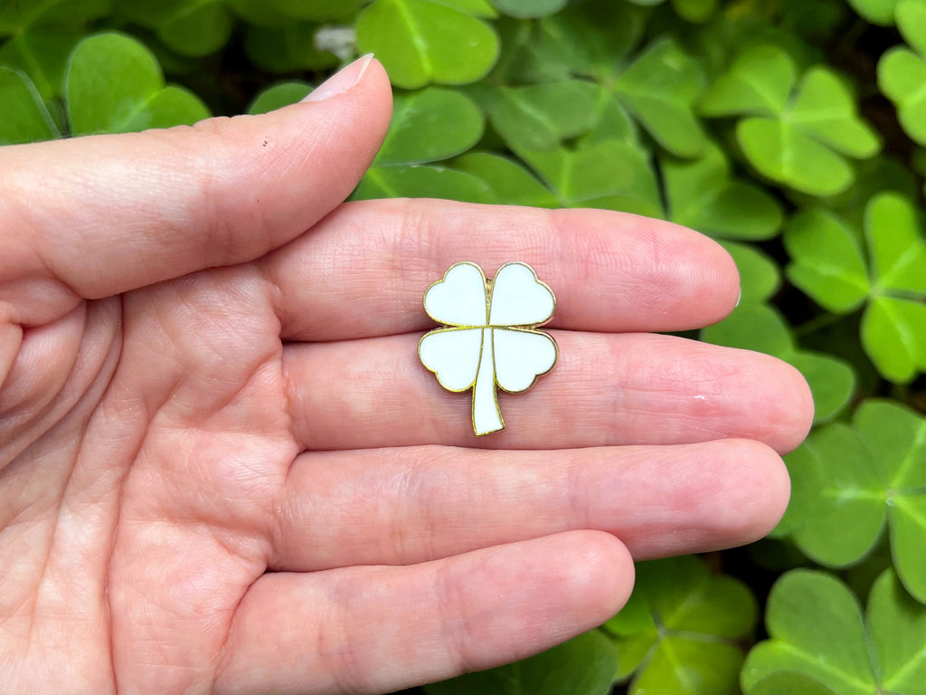 4 Leaf White Clover DnD Enamel Pin