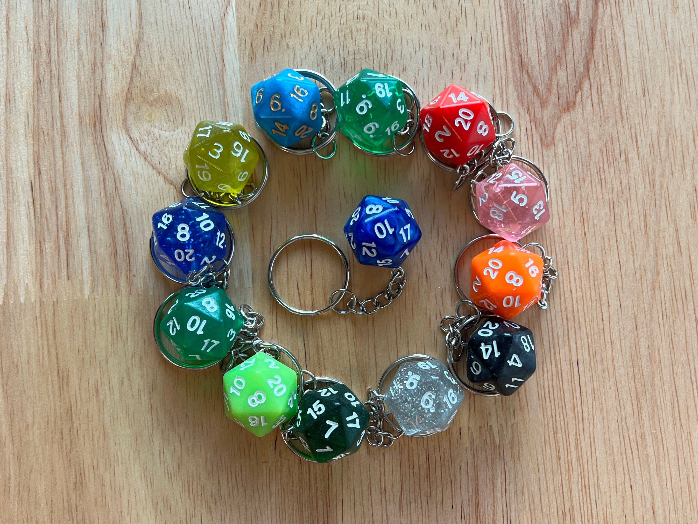 D20 Dice Keychain | WoodTotem
