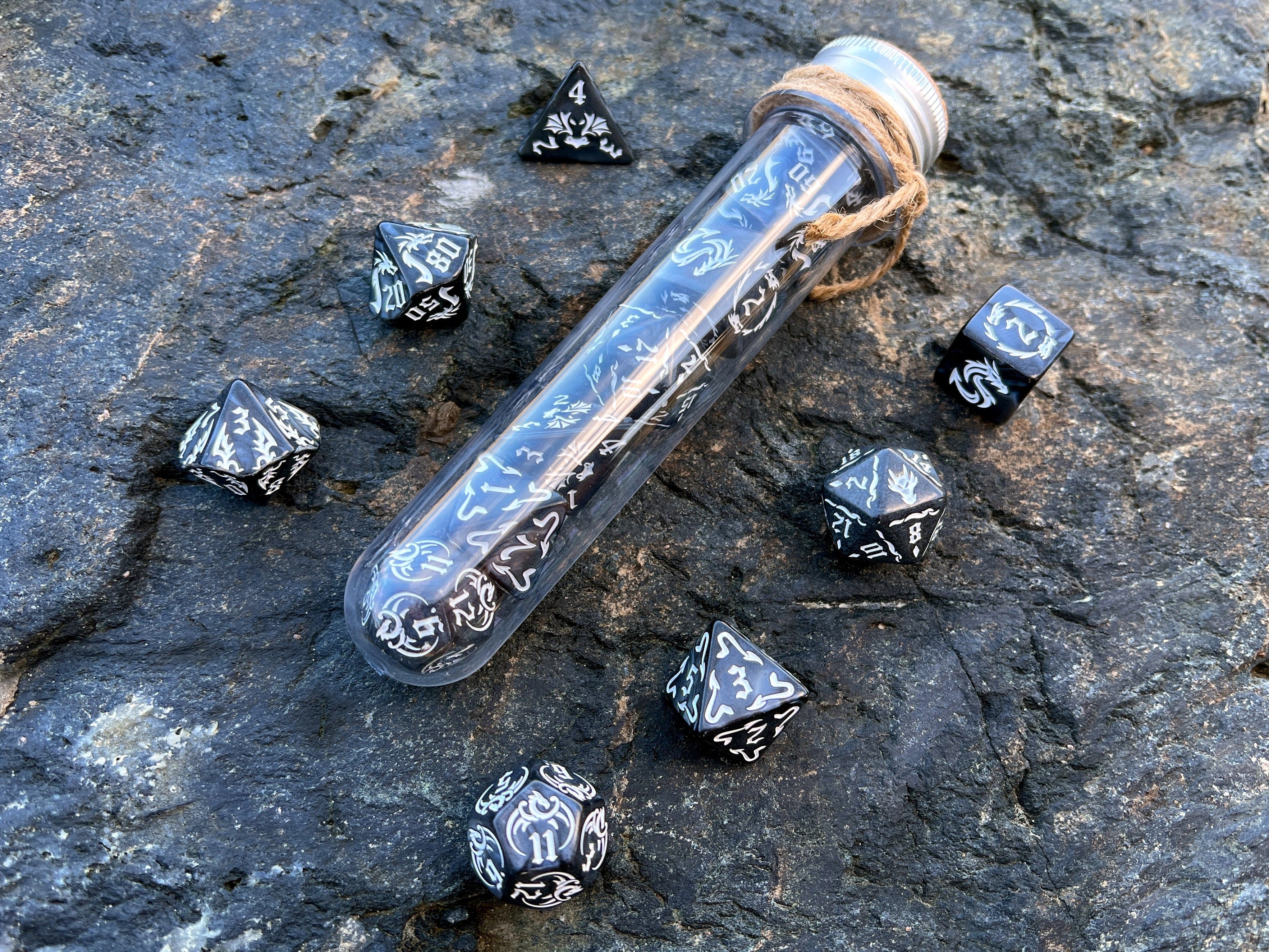 DnD 7 Dice Set in Potion Flask "Village of Dragons" Collection
