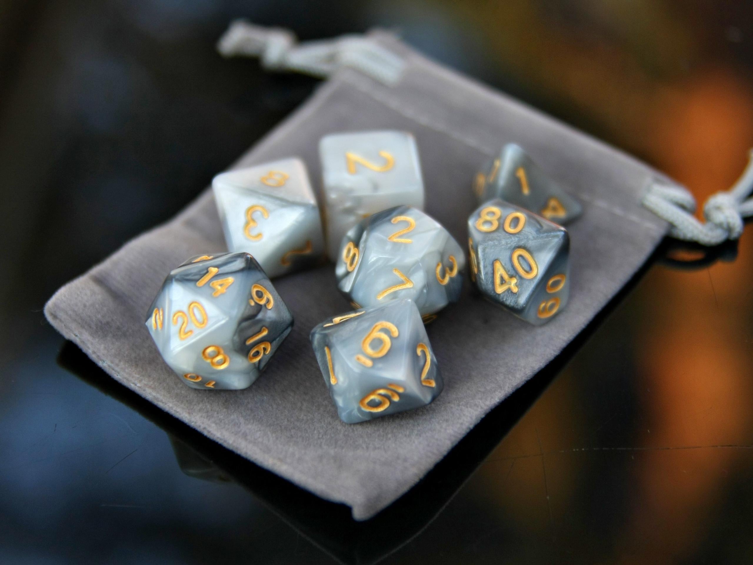 Gray White Gold "Storm" DnD 7 Polyhedral Dice Set in Potion Flask